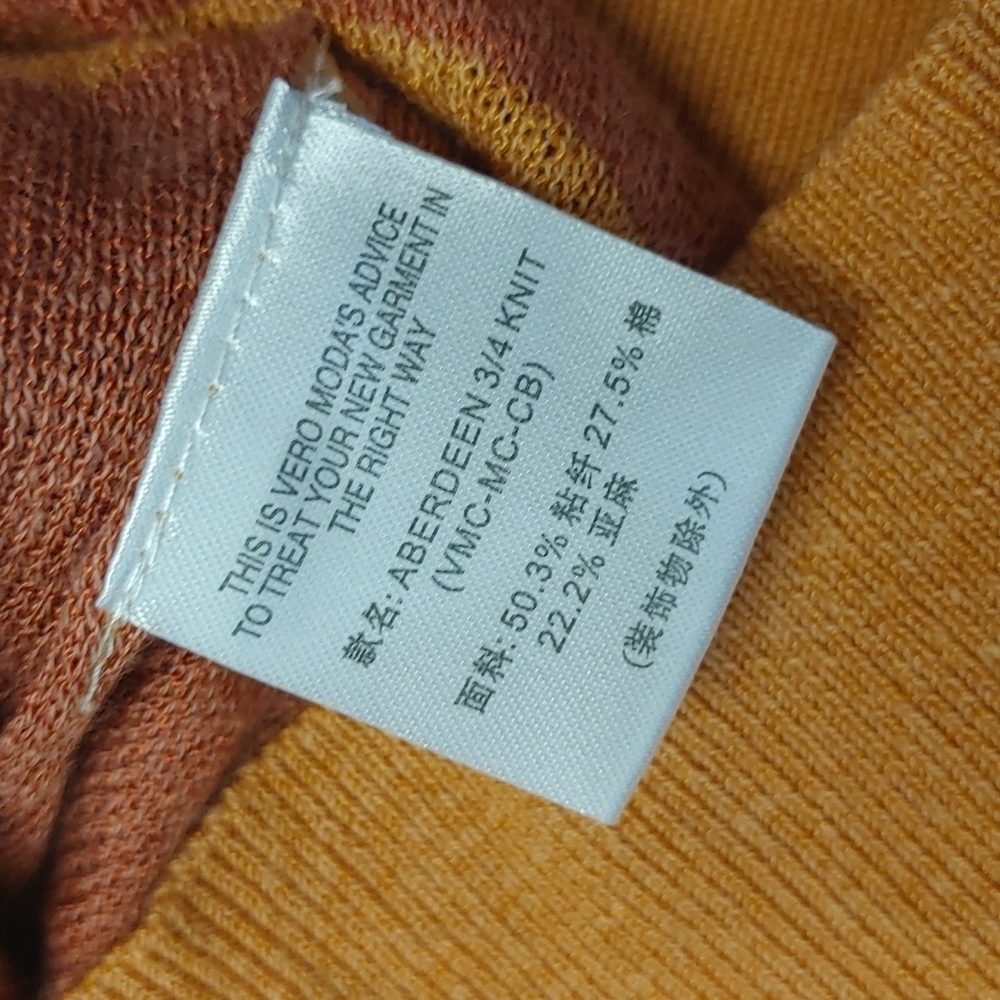 Vero Moda Sweater Size 4 - Picture 4 of 6